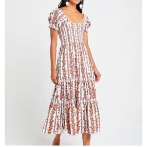 Chic Patterned Maxi Dress in Brown and White